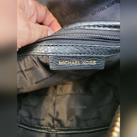 Michael Kors Rhea Medium Backpack - Picture 10 of 11